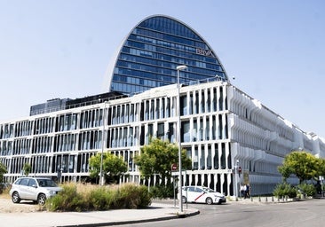 La baza del Supremo o un cambio de gobierno, las opciones de BBVA para poder fusionarse con el Sabadell