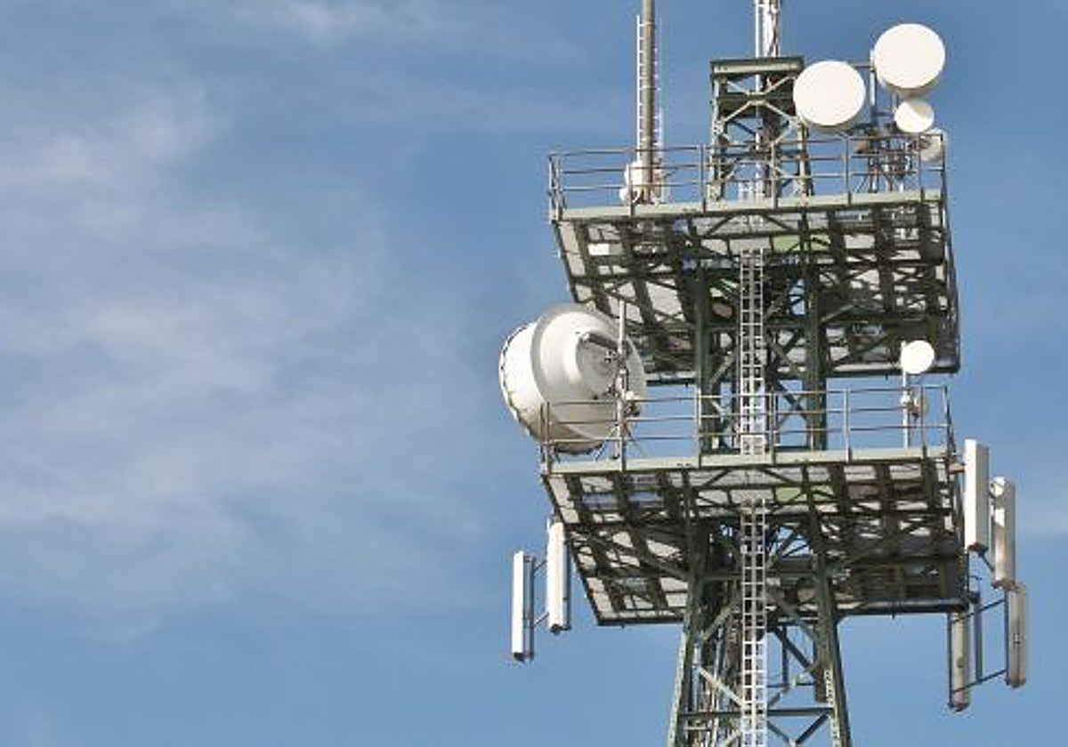 Una torre de telecomunicaciones