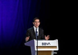 BBVA rechaza mejorar el precio de la opa pero evita comprometerse a que no habrá cambios de última hora