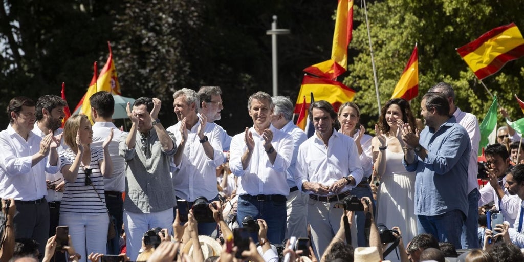 Hacienda pierde la batalla: las donaciones entre parientes cercanos ya apenas tributan en casi toda España