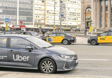Cataluña vetará los VTC en los desplazamientos urbanos y reserva ese mercado a los taxis