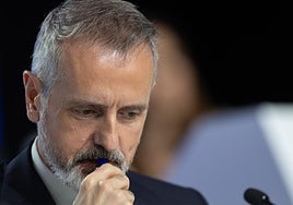 Telefónica sufre en Bolsa un posible recorte de su dividendo y pone en alerta roja a sus accionistas