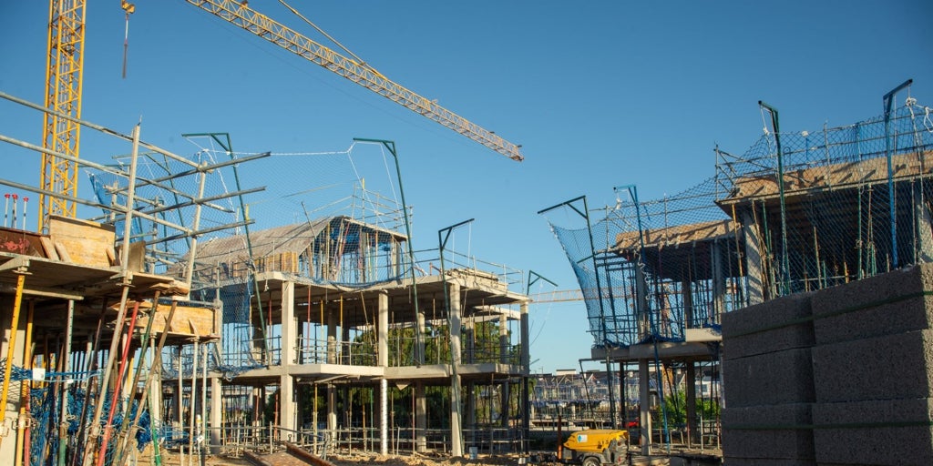El Europarlamento quiere impulsar fondos millonarios como los de la recuperación para la vivienda