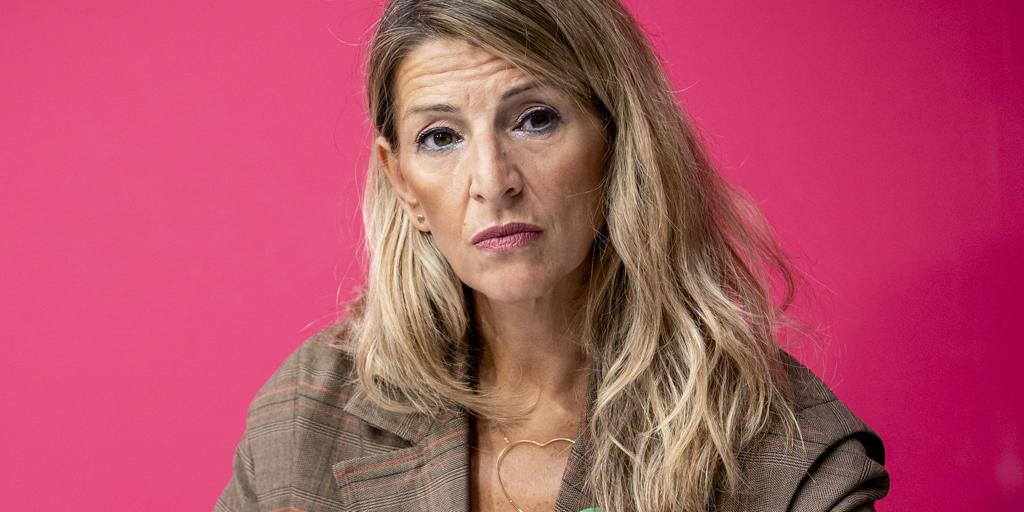 Yolanda Díaz acelera el registro horario y activa la subida del SMI ante el recelo de la patronal