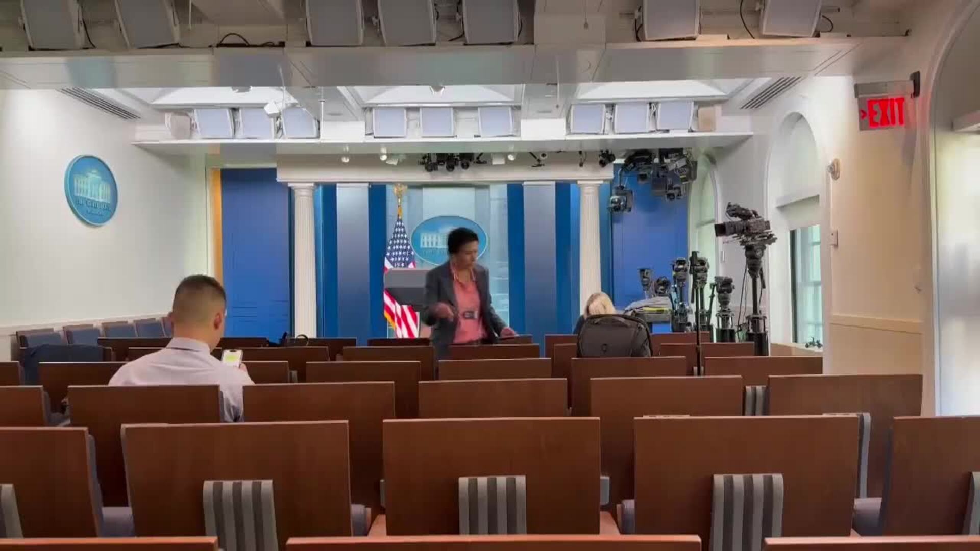 Trump está abierto a un acuerdo con los demócratas sobre salud para reabrir el Gobierno