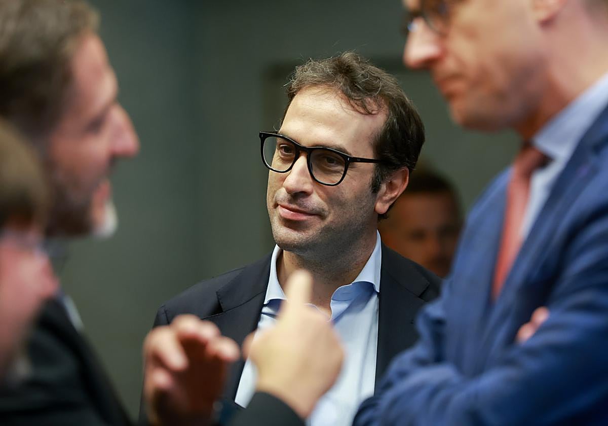 El ministro de Economía, Carlos Cuerpo, en la reunión de Luxemburgo