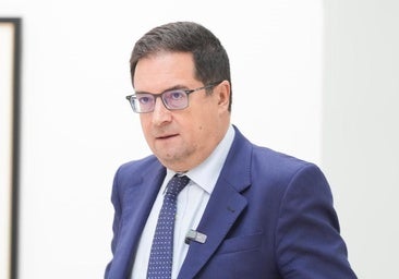 Los funcionarios amenazan con huelga si el Gobierno no les sube ya los salarios