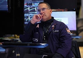 La crisis de dos bancos regionales en EE.UU. hunde a las entidades europeas en Bolsa