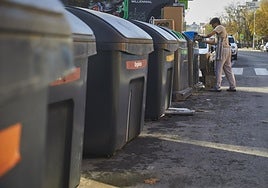 El 'tasazo', en el punto de mira: ¿por qué los ayuntamientos han empezado a cobrar una tasa de basuras?