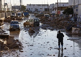 Lo que la dana se llevó por delante: un 20% de los comercios y cien industrias no han retomado la actividad