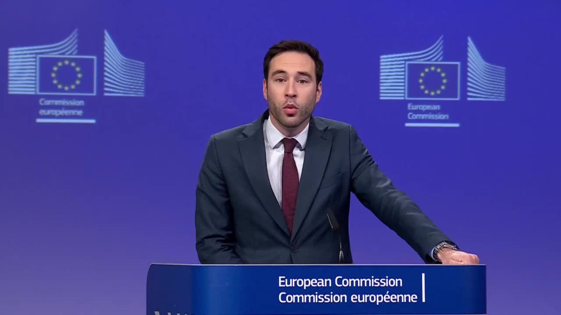 Bruselas multa a X con 120 millones de euros por falta de transparencia según la ley digital