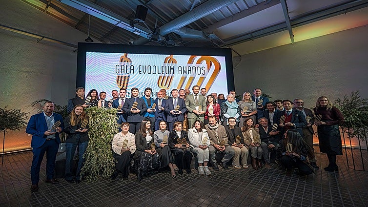 La industria del aceite de oliva elige a los cien mejores del mundo en los 'premios Oscar' del sector