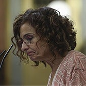 El Congreso avala retrasar la obligación de que empresas y autónomos compartan sus facturas con Hacienda