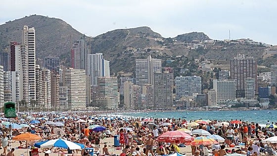 «Hay hoteles que han cerrado una planta entera para que vivan sus empleados»