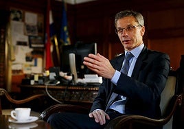 El croata Vujcic relevará a De Guindos en el BCE y se abre la pelea entre los grandes del euro por la Presidencia