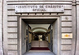 El ICO busca en el mercado banqueros con experiencia para su nueva etapa como banco público