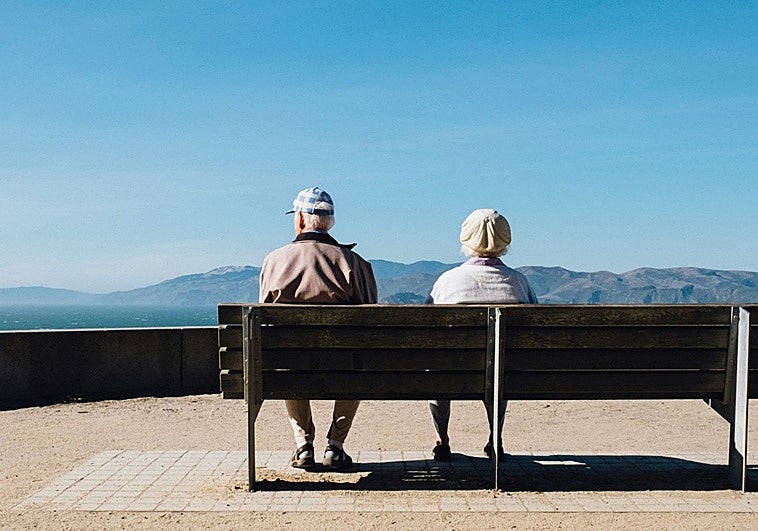 Una pareja de jubilados