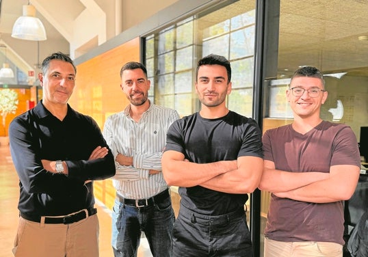 Parte del equipo de Tauniqo.ai (a la izda., su CEO, Miquel A. Mora)