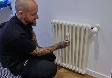 El 'efecto chimenea': por qué subir la calefacción de 23 a 24 grados te sale mucho más caro de lo que crees