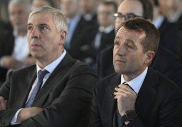 El Gobierno busca un perfil afín al PSC para sustituir a Escribano en Indra