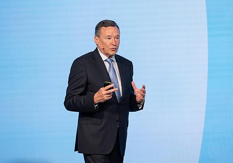 Simón: el directivo con siete vidas cercano al PSC