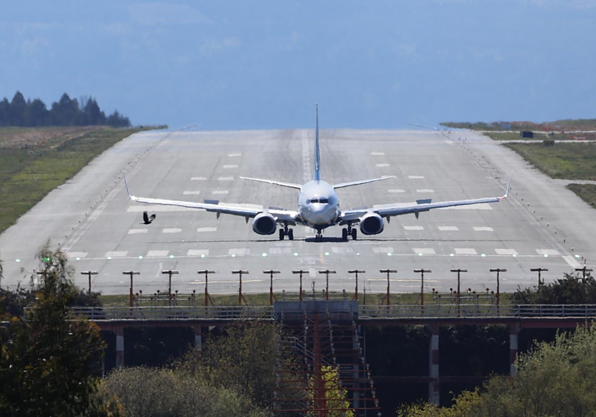 Las aerolíneas temen una cancelación masiva de vuelos en verano si la guerra en Irán se alarga