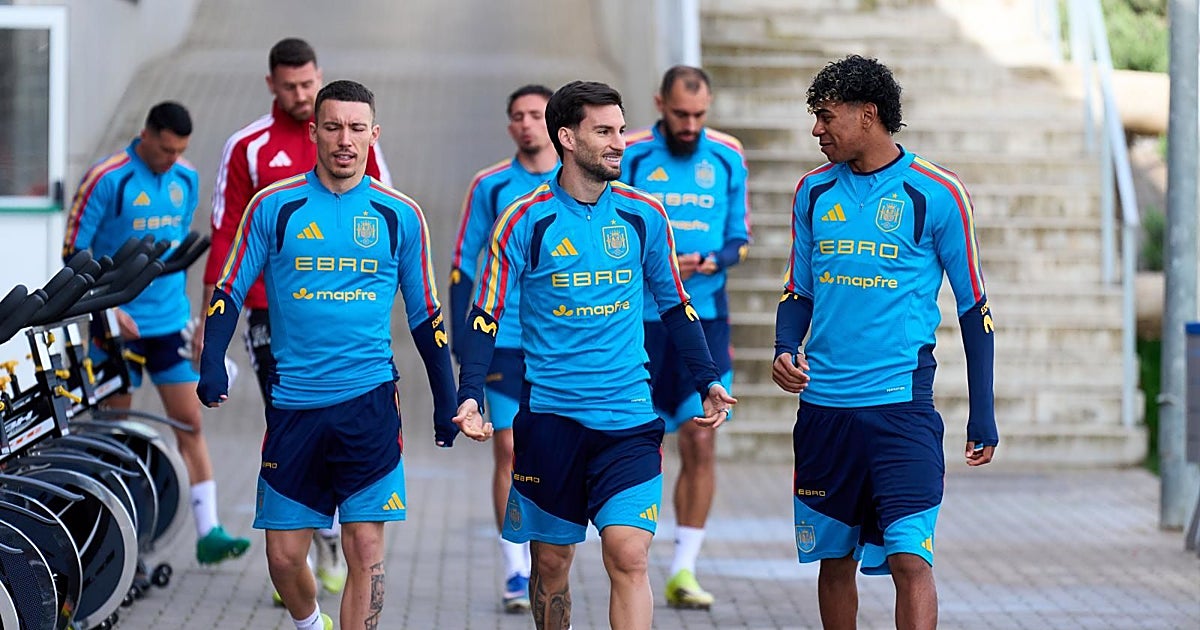 Fondos afectados por los impagos de España a las renovables amenazan con embargos en el Mundial de fútbol