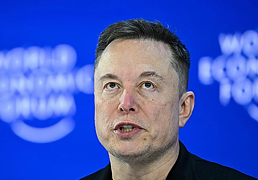 Musk espera que Europa apruebe el sistema de conducción semiautónomo de Tesla el mes que viene