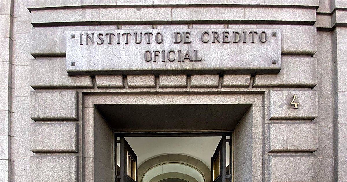 Los sindicatos del ICO acuden a Yolanda Díaz para frenar el modelo laboral del futuro banco público