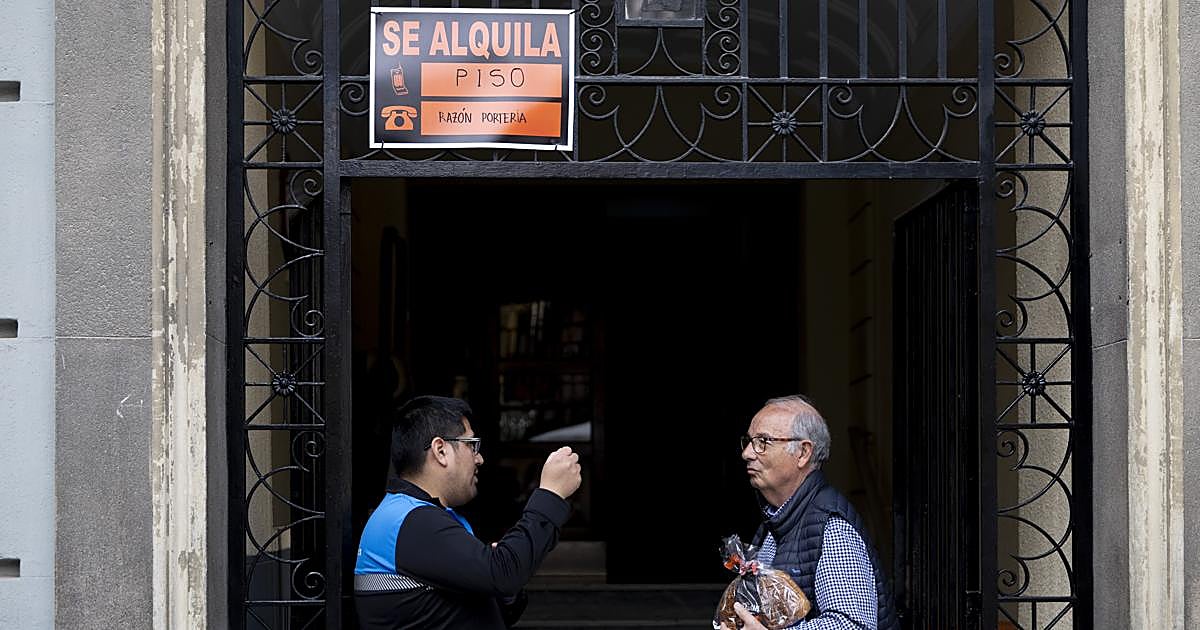 El precio de alquilar una habitación para vivir en España: hasta 600 euros en la ciudad más cara y la mitad en otras