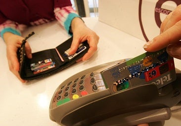 Cada español debe en créditos 39.700 euros, el doble de muchos sueldos anuales