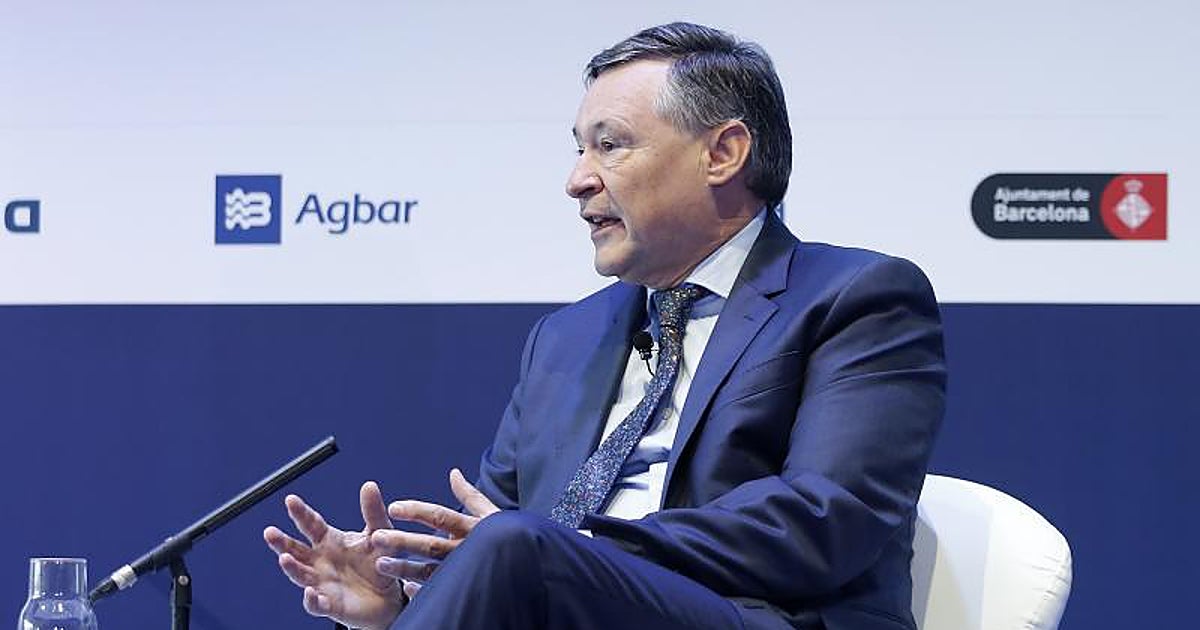 Simón y De los Mozos citan a la plantilla de Indra para cerrar filas tras la salida de Escribano