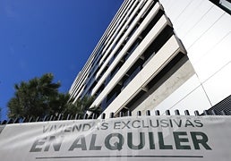 El desembolso inicial para acceder a un alquiler en España puede superar los 3.000 euros