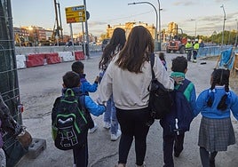La OCDE desvela el maltrato fiscal en España a las familias en las que los dos miembros trabajan