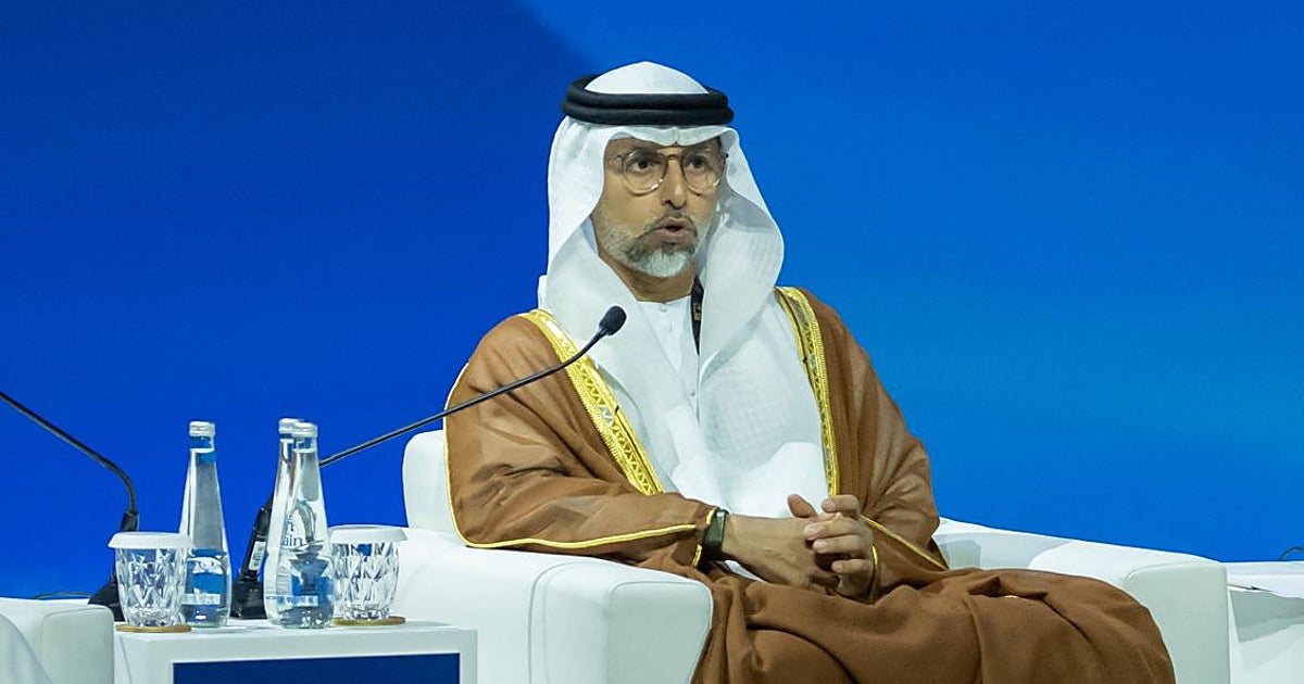 Emiratos Árabes dinamita la OPEP para controlar su petróleo y presionar a los saudíes