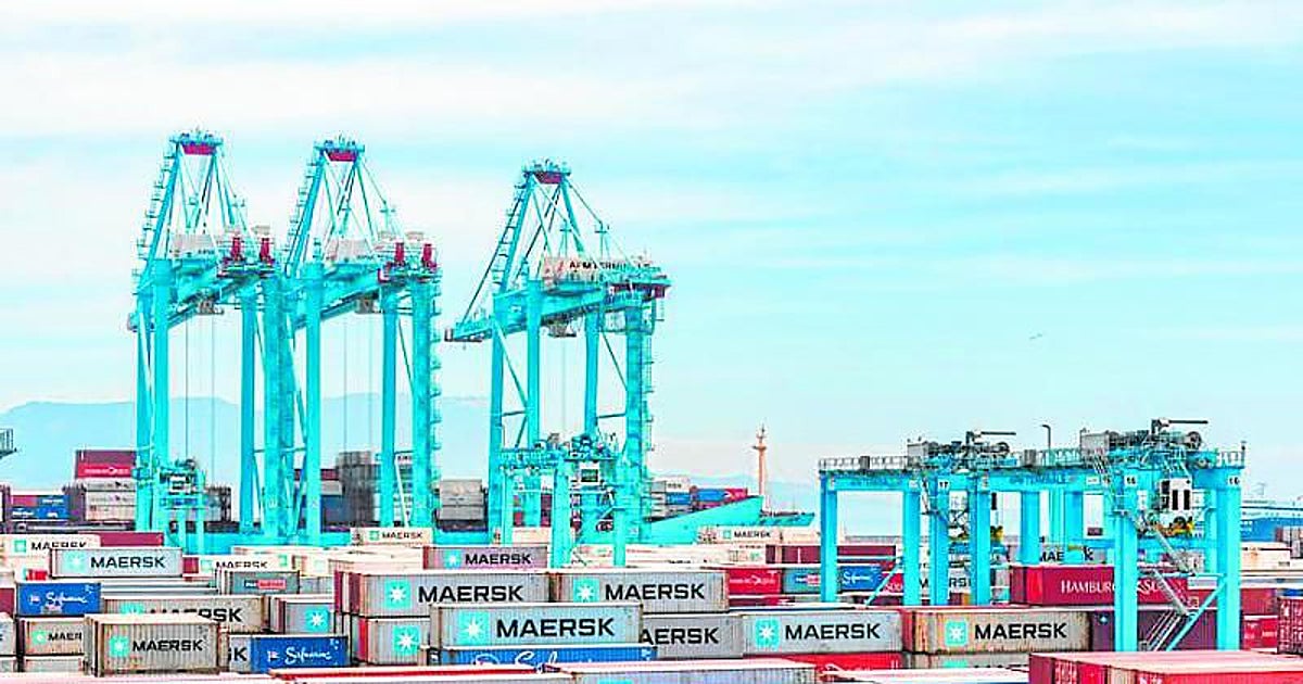 Los puertos españoles buscan 17.000 profesionales a las puertas de la gran jubilación