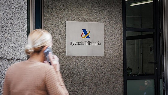 La declaración de la renta se puede hacer por teléfono a partir de hoy: cómo pedir cita y qué documentos tienes que tener