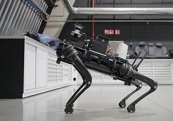 R-Bot es la solución robótica de Sisteplant