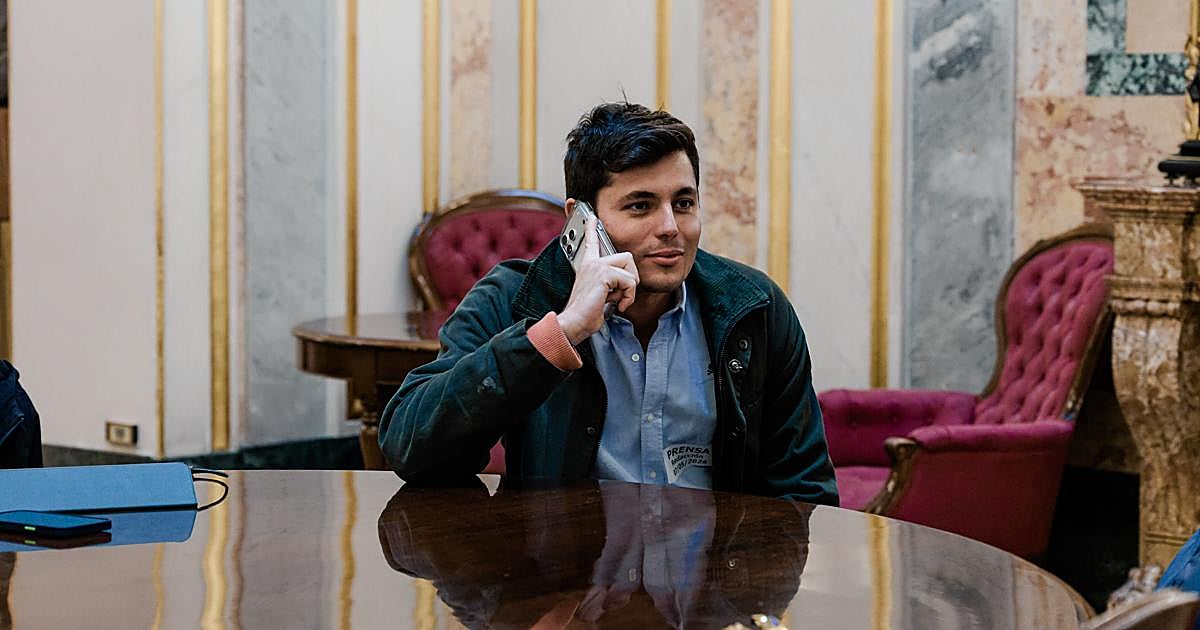 Renfe denuncia a Vito Quiles por estafa: sacaba billete solo para parte del recorrido y utilizaba salas sin autorización