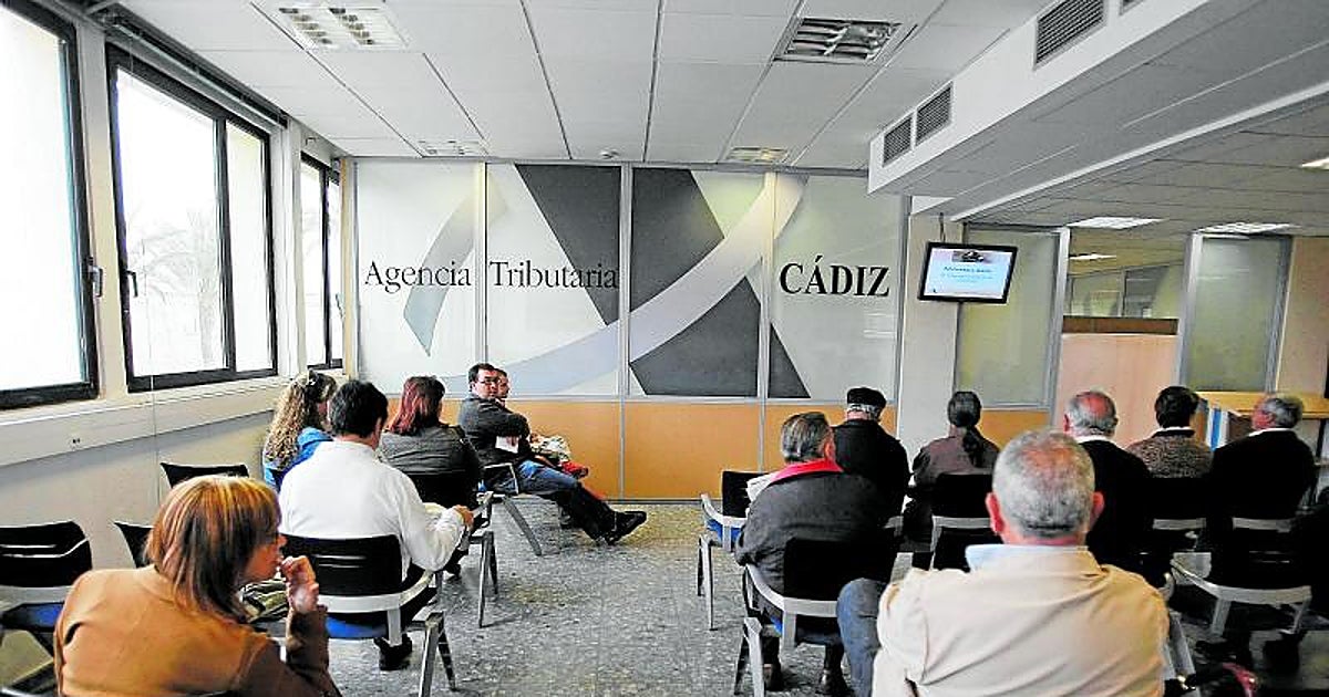 Hacienda da por cerrada la compensación del IRPF a los mutualistas pese a que 800.00 aún la esperan