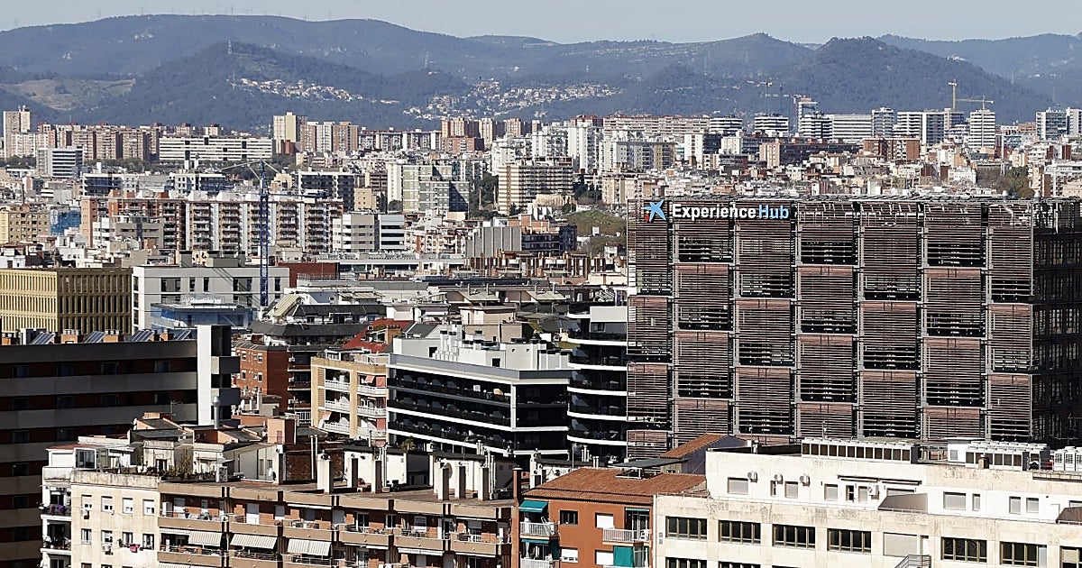 Tres años de ley de Vivienda: los precios del alquiler se desbocan un 30% y la oferta se hunde hasta un 70% en los mercados intervenidos