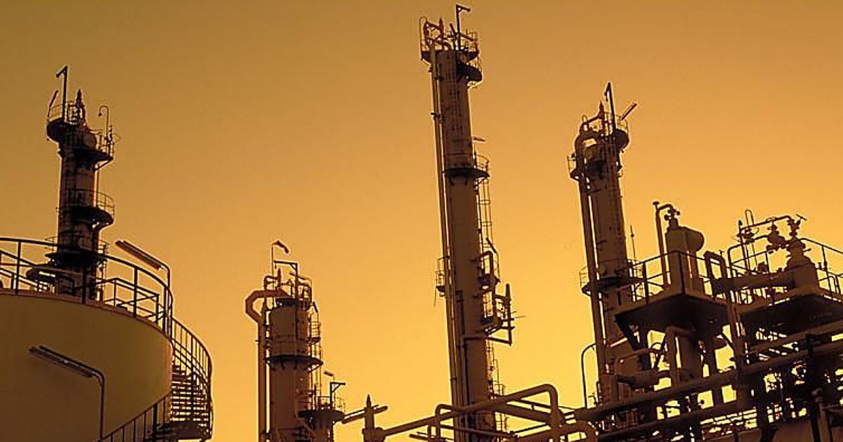 La industria española prolonga su calvario energético y paga el doble que Francia y más que Alemania