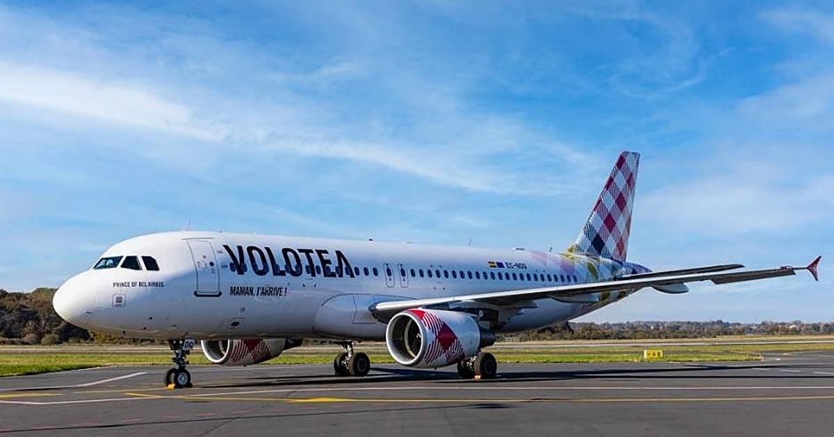 Italia abre una investigación a Volotea por los recargos a billetes ante el precio del combustible