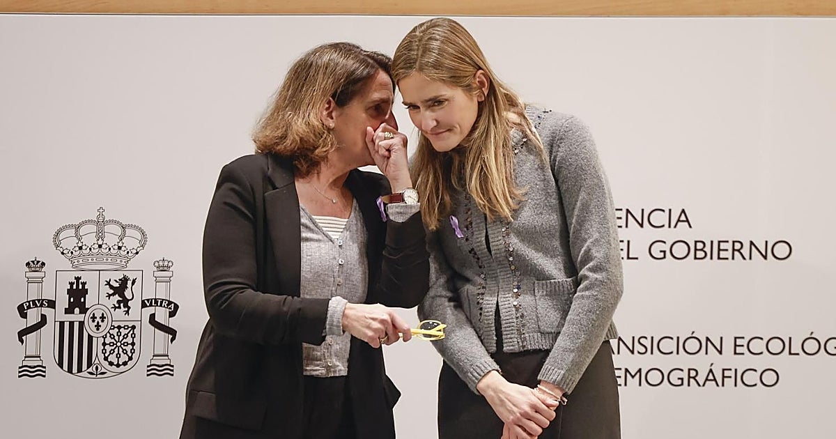 Bruselas cuestiona los objetivos y planes energéticos de Aagesen y Ribera