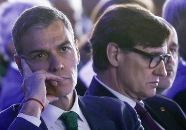 Pedro Sánchez junto a Salvador Illa en la reunión anual del Cercle d'Economía.