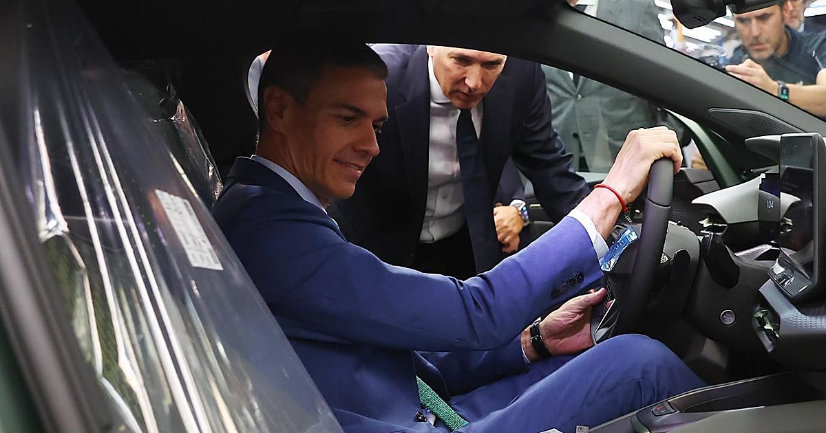 El plan verde de Sánchez encalla: solo un 9% de los coches v