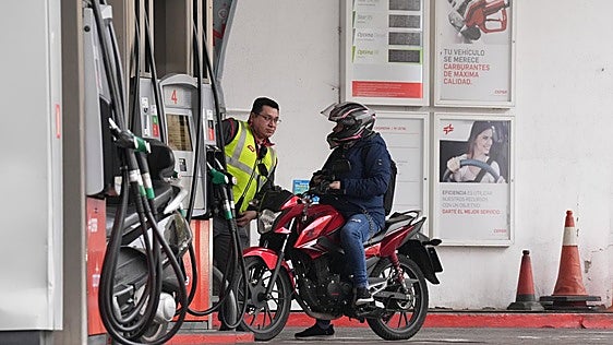 La inflación se mantiene en el 3,2% pero la subyacente sube al 3% en el último mes con rebajas del IVA de luz y gas