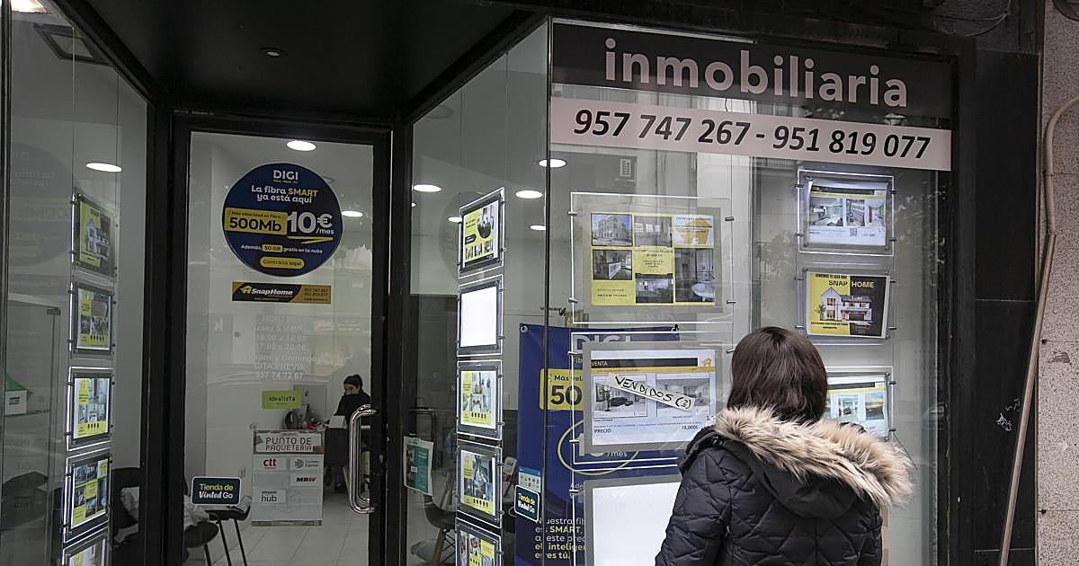El esfuerzo por pagar el alquiler obliga a los españoles a mudarse de casa o compartir piso
