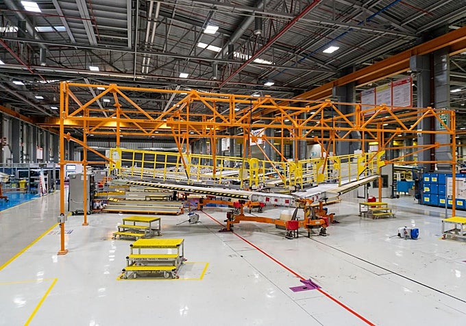 Los estabilizadores horizontales del A320 se fabrican en la planta de Airbus en Getafe.