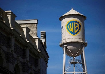 Reino Unido busca impugnar la compra de Warner por perjuicio a la pluralidad mediática